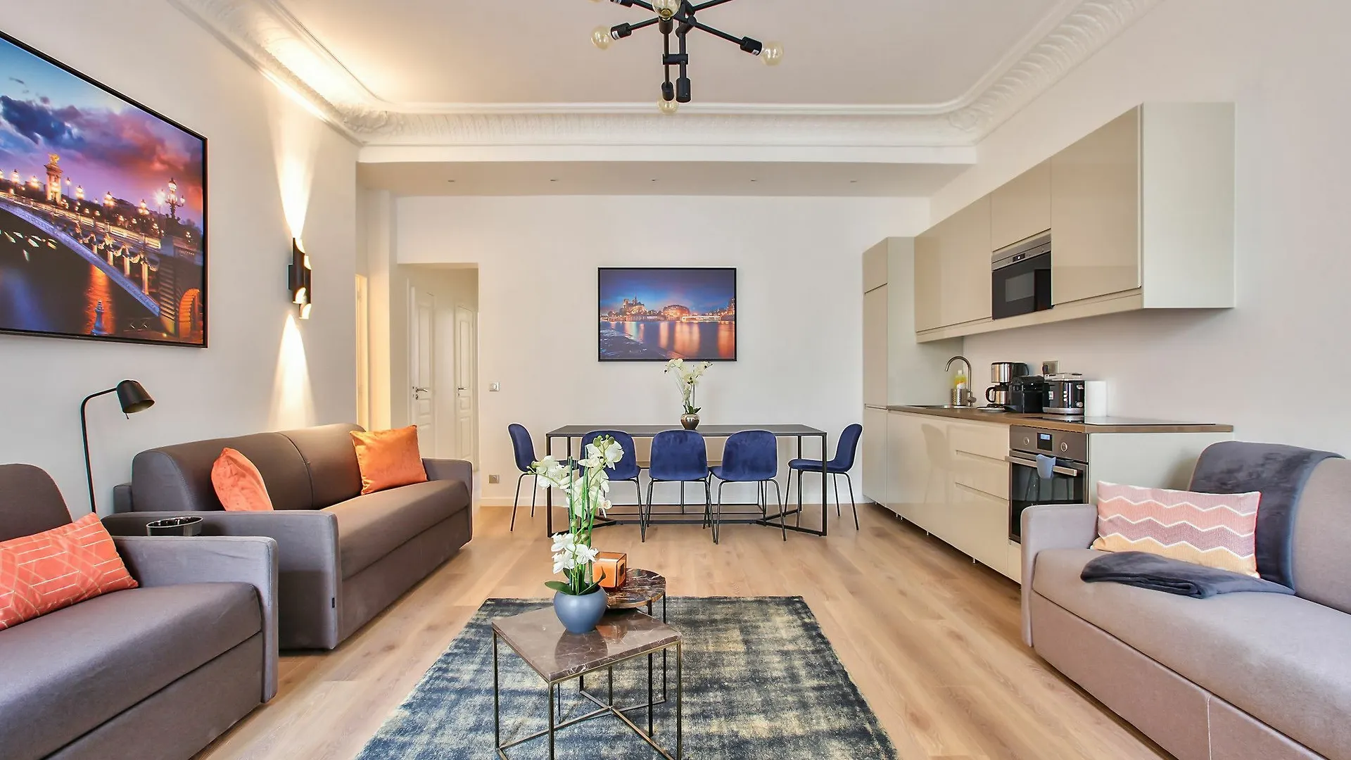 Appartamento 63 Luxury Flat Champs Elysees 1C Parigi