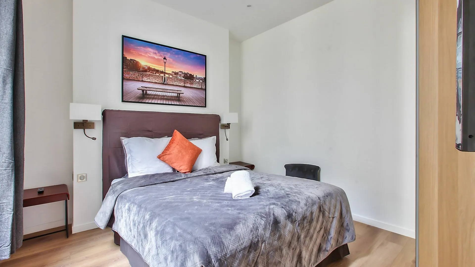 63 Luxury Flat Champs Elysees 1C Parigi